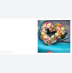Hj�rtkrans av blommor by Sara Thott